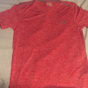 UA short sleeve tee